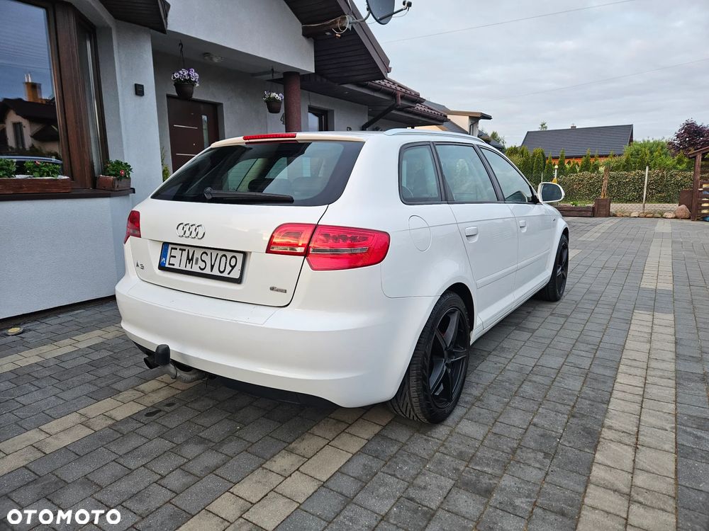 Audi A3 Sportback - 5