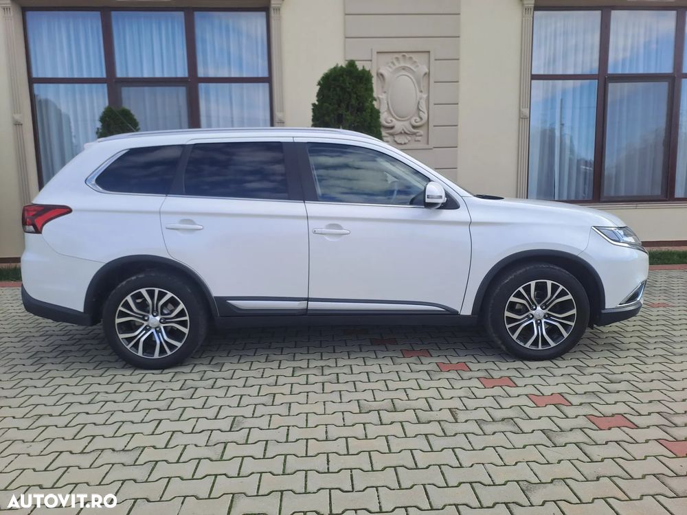 Mitsubishi Outlander 2.2 DI-D 4WD Instyle - 5