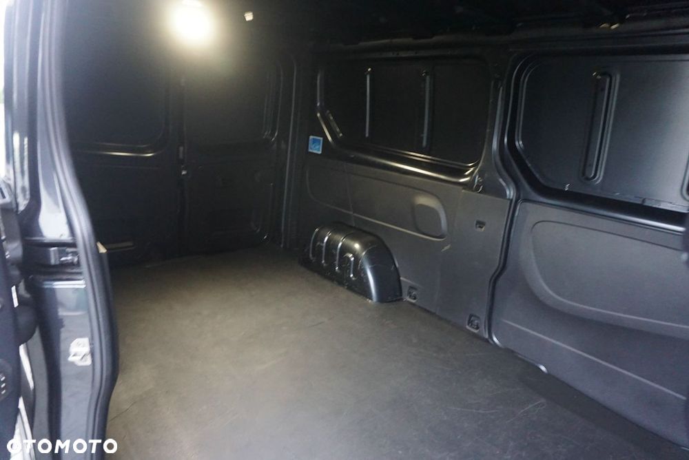 Renault Trafic - 29