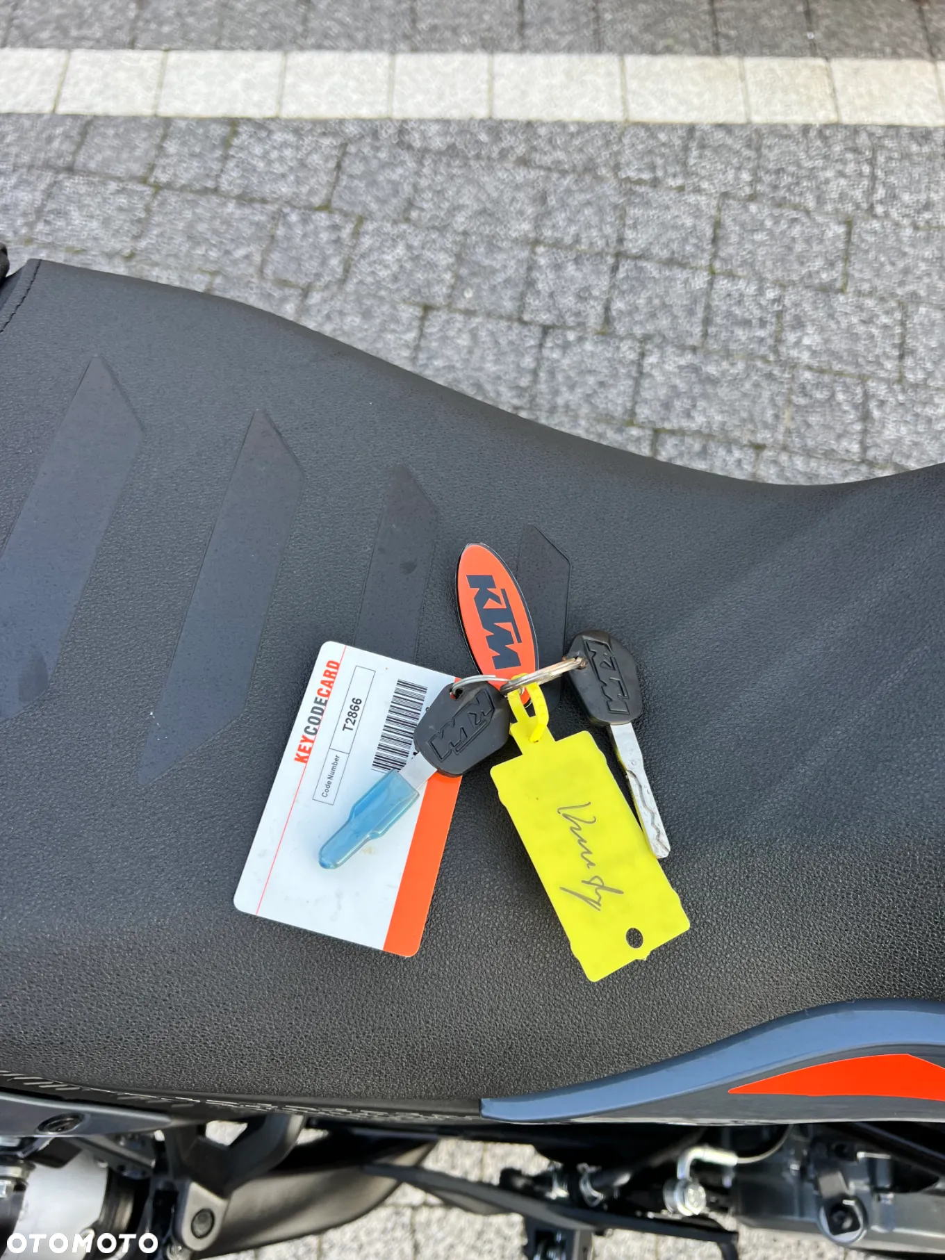 KTM Adventure - 12