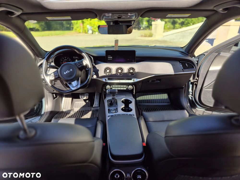 Kia Stinger 3.3 T-GDI V6 GT AWD - 27