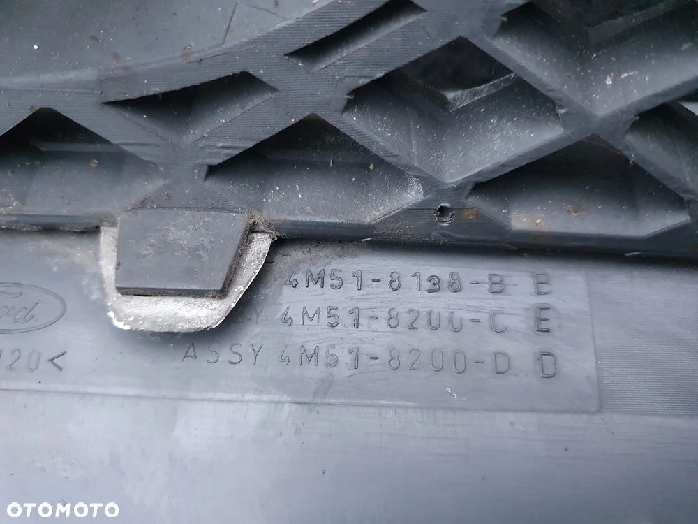 FORD FOCUS II MK2 GRILL CENTRALNY ATRAPA CHŁODNICY CHROM 4M51-8138-BB 4M51-8C436-AD - 6