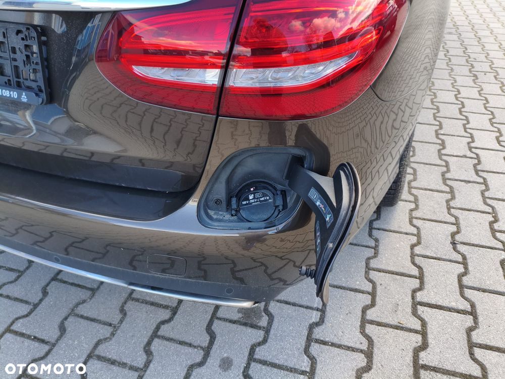 Mercedes-Benz Klasa C 250 9G-TRONIC Edition - 7