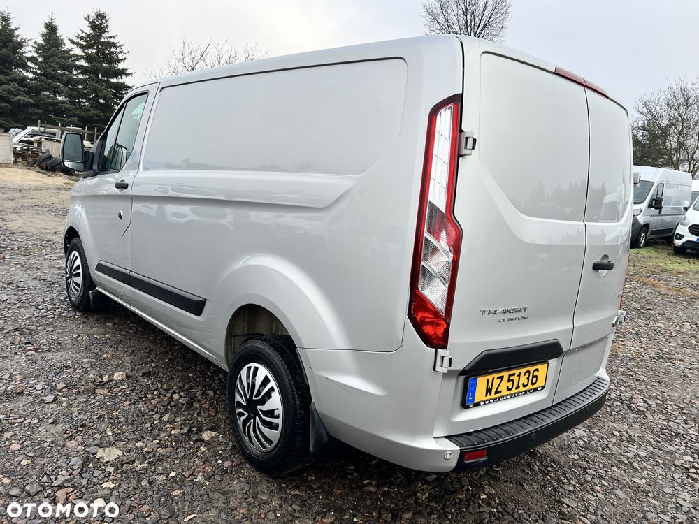 Ford Transit Custom - 6