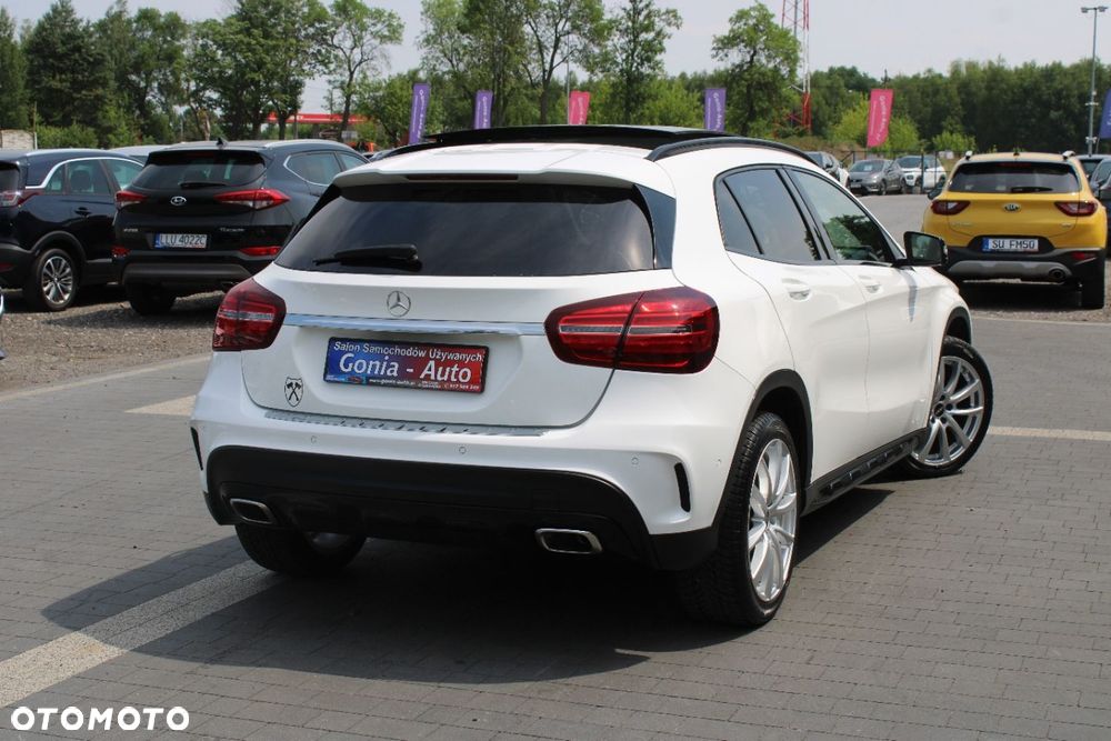 Mercedes-Benz GLA - 6