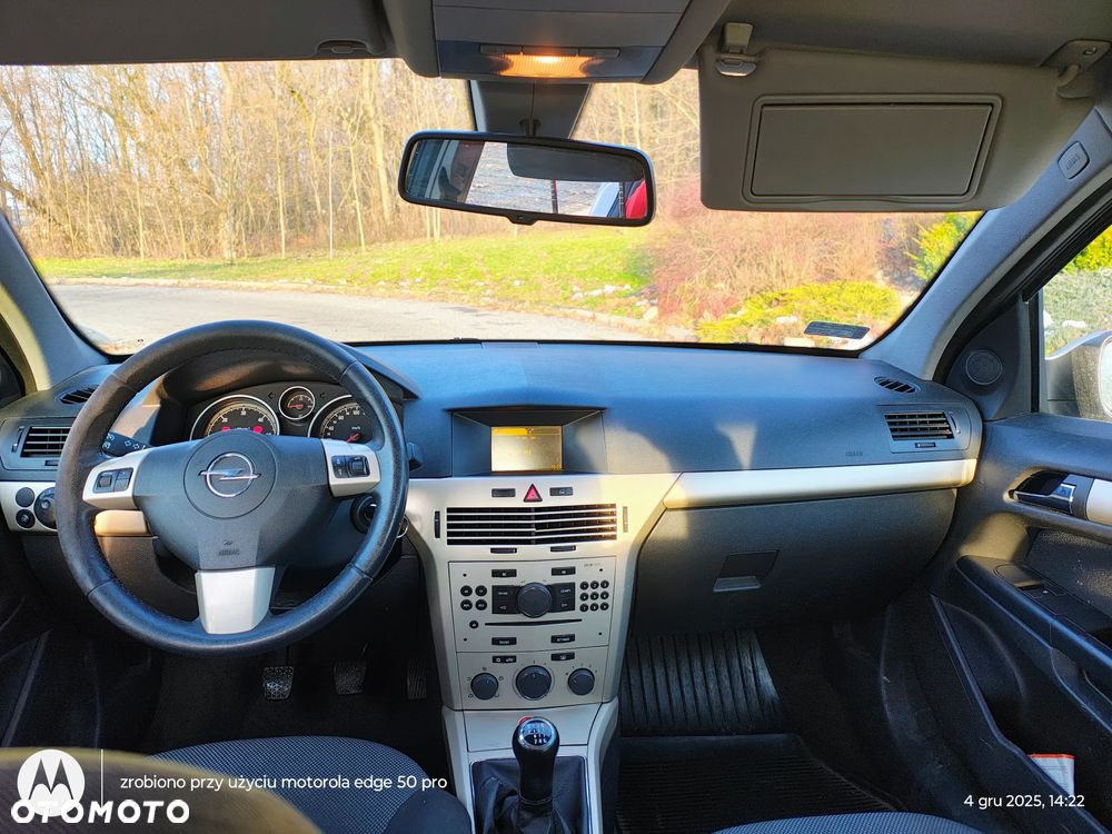 Opel Astra 1.7 CDTI DPF Edition - 5