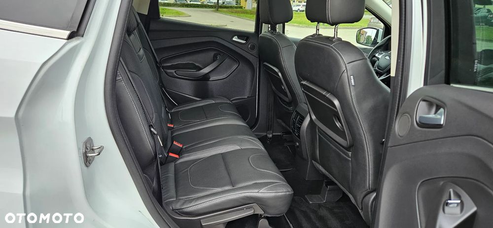 Ford Kuga 2.0 TDCi Titanium S - 9