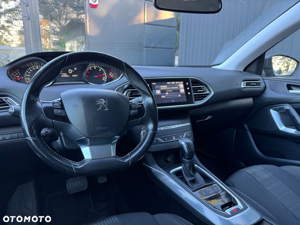 Peugeot 308 SW BlueHDi 150 Automatik Stop & Start Allure - 14