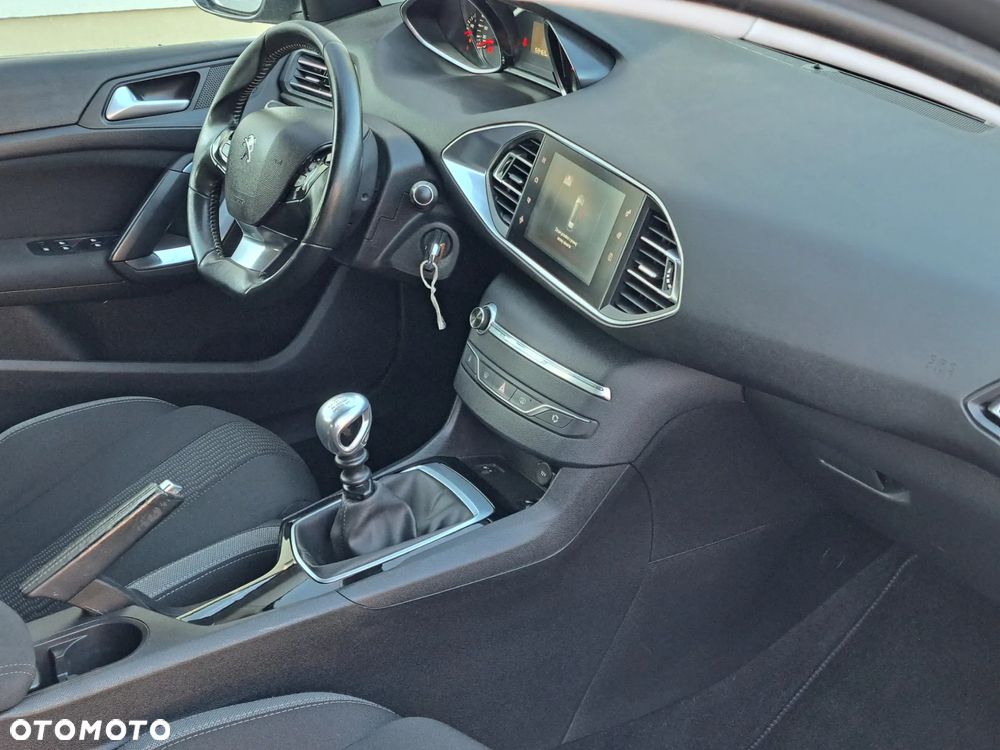 Peugeot 308 BlueHDi 120 Stop & Start Style - 10