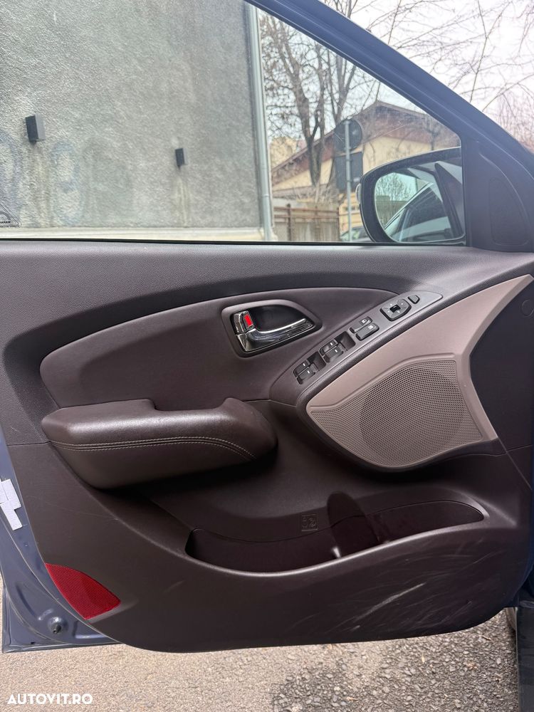 Hyundai ix35 2.0 MPI 2WD GL Classic - 15