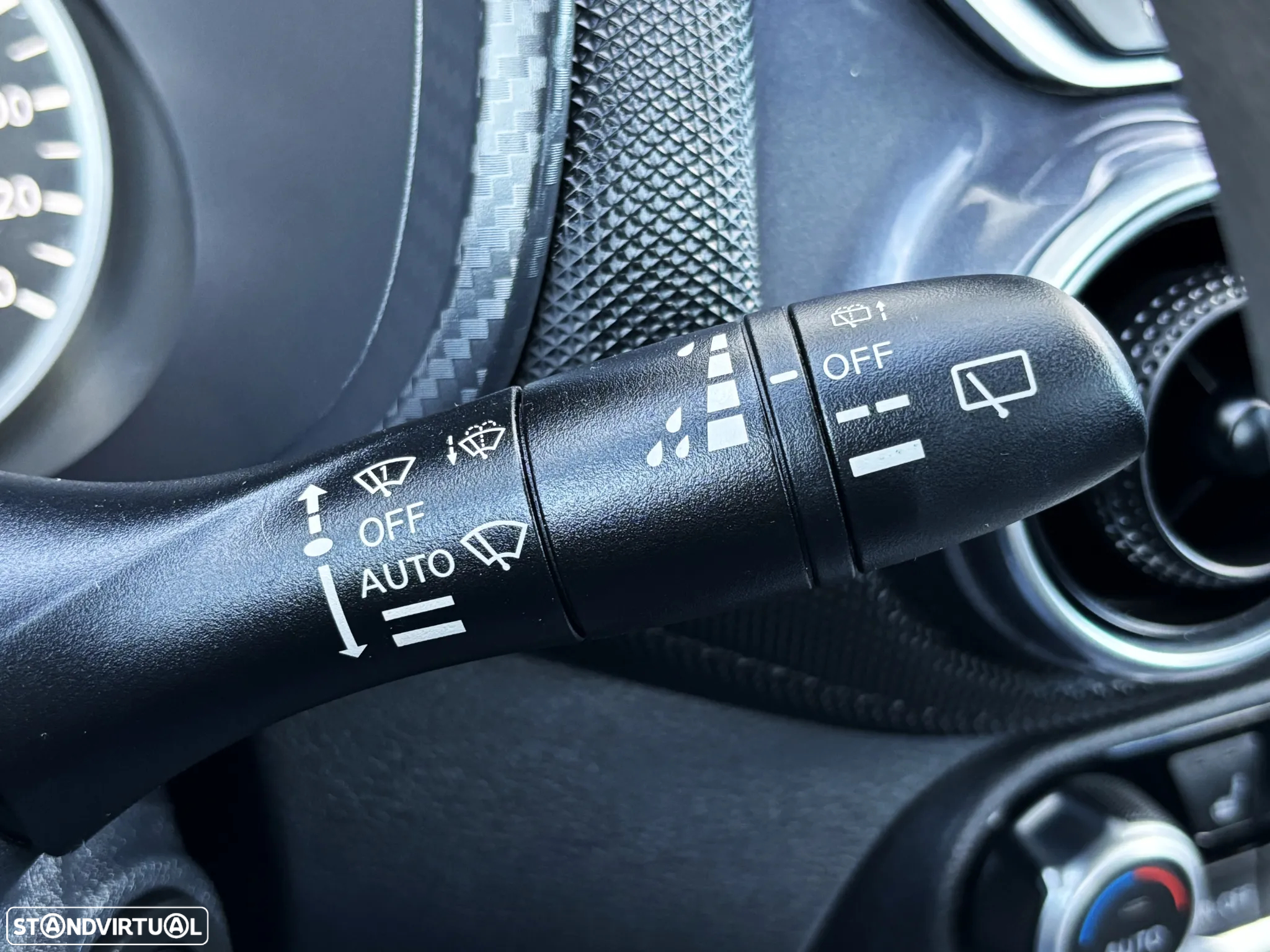 Nissan Juke 1.0 DIG-T N-Connecta NAV. DCT - 27