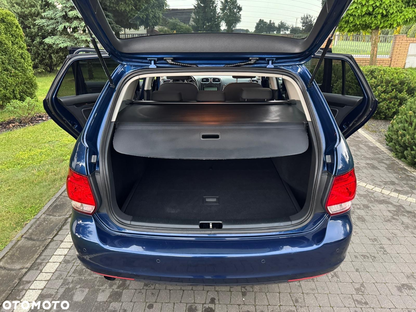 Volkswagen Golf 1.6 TDI BlueMotion Technology Comfortline - 15