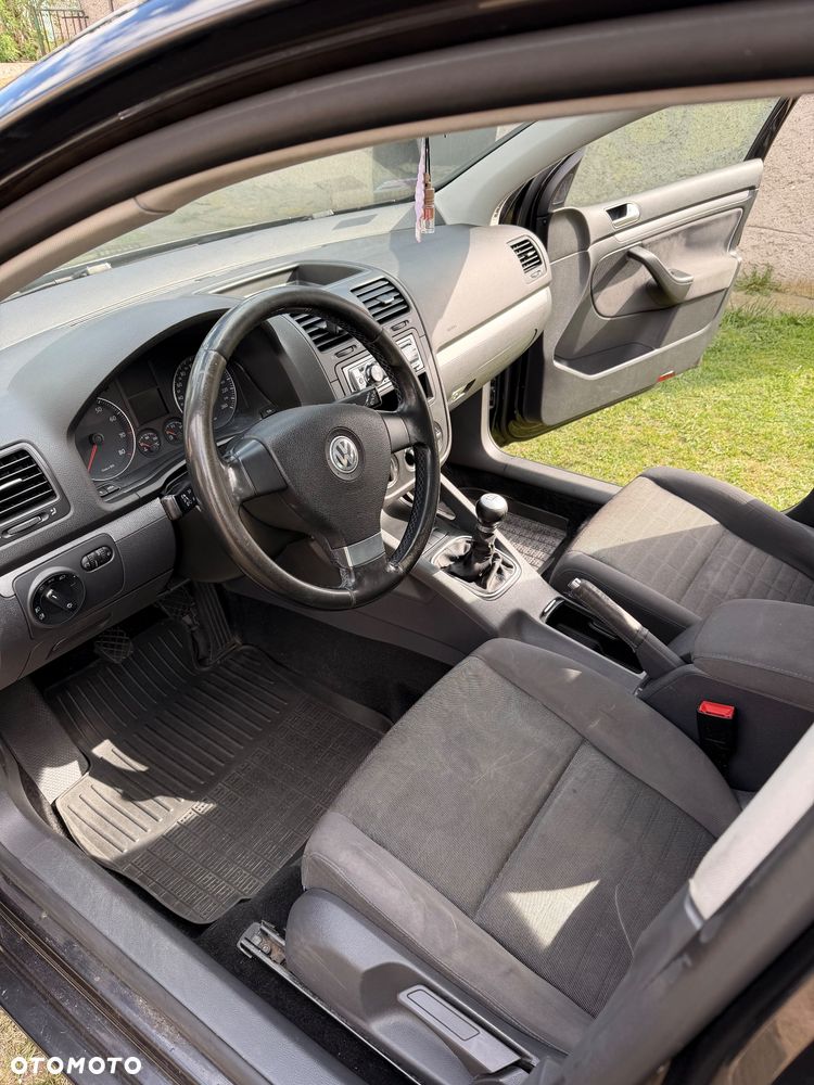 Volkswagen Golf 1.6 Trendline - 10