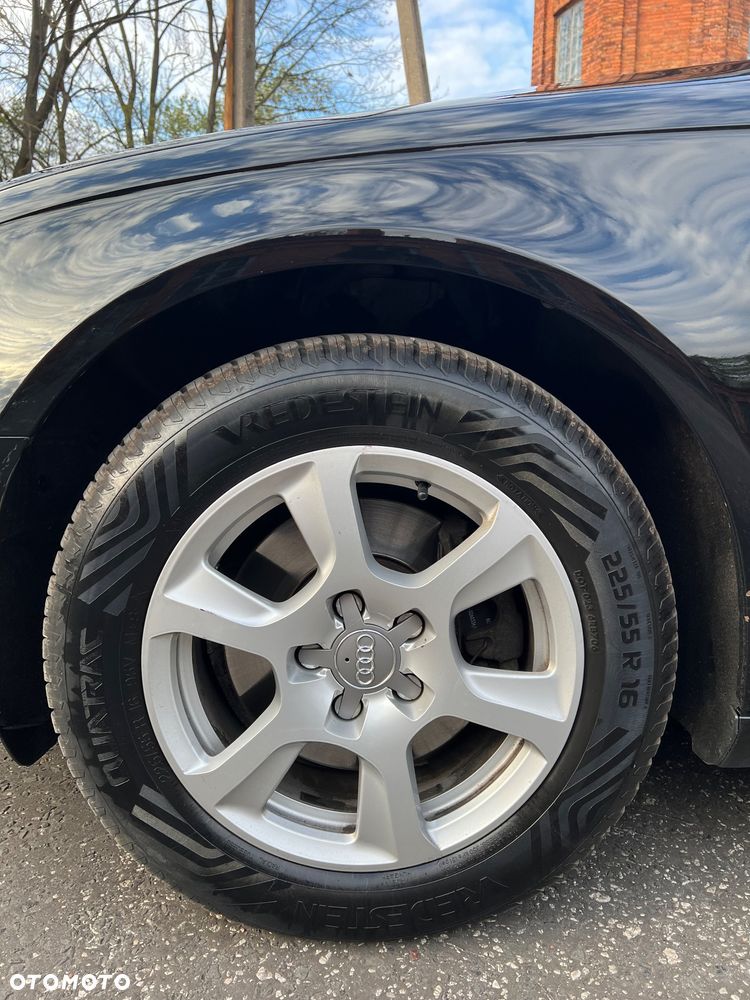 Audi A4 Avant 2.0 TDI - 11