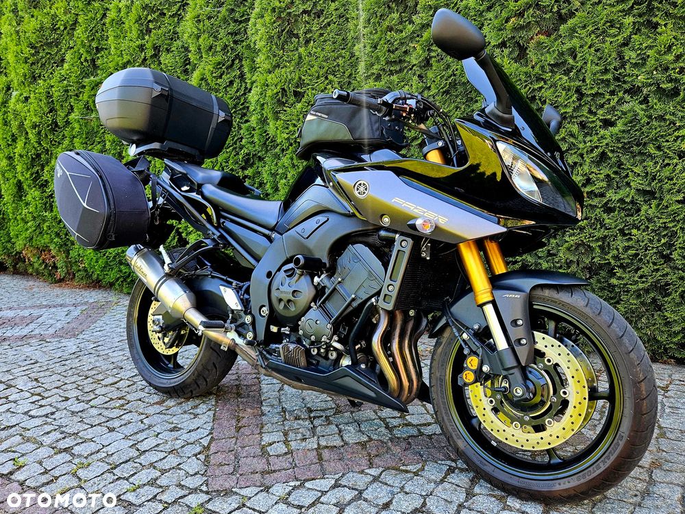 Yamaha FZ8 - 1