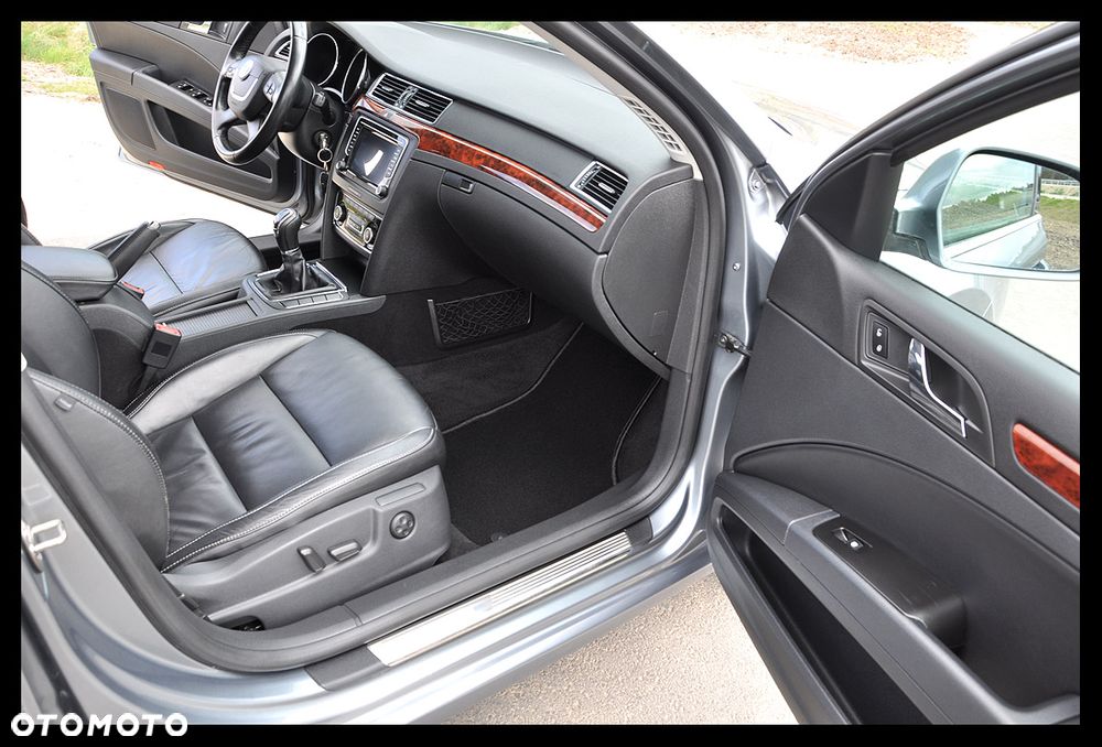 Skoda Superb 2.0 TDI Exclusive - 26