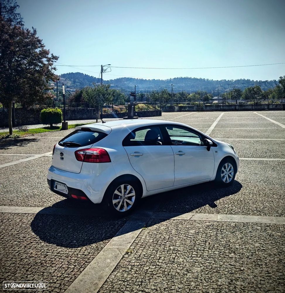 Kia Rio 1.2 CVVT TX - 26