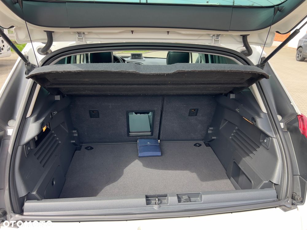 Peugeot 3008 - 28