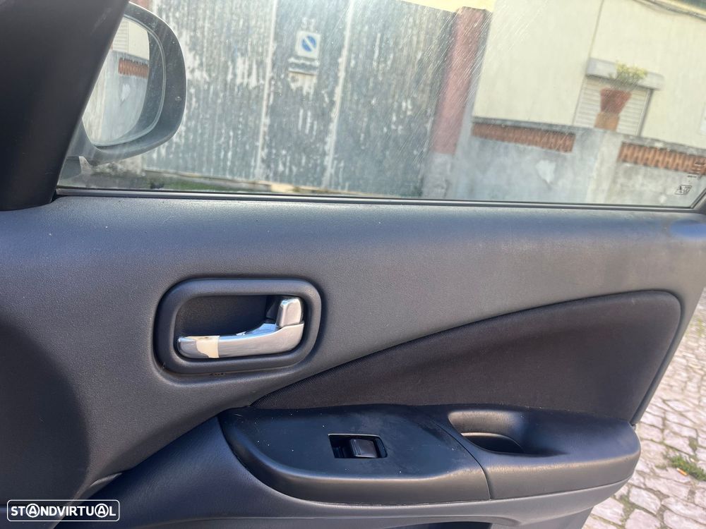 Nissan Almera 1.5 dCi Sport - 4