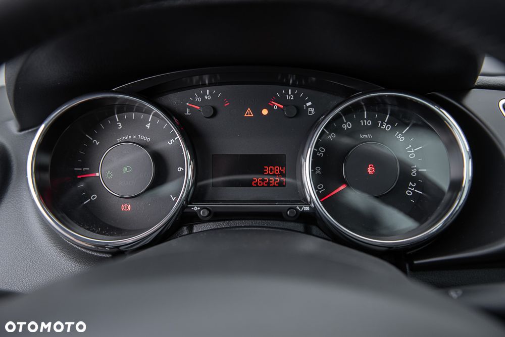 Peugeot 3008 - 18