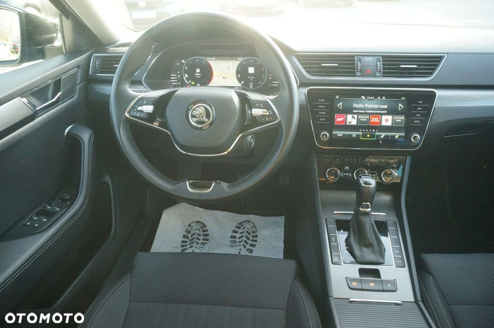 Skoda Superb 2.0 TDI SCR Style DSG - 13