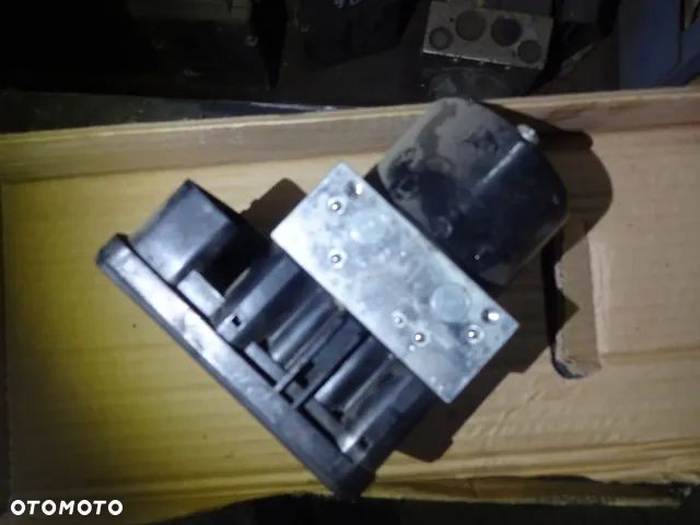 Pompa ABS Volkswagen Touran 1K0 907 379AA - 3