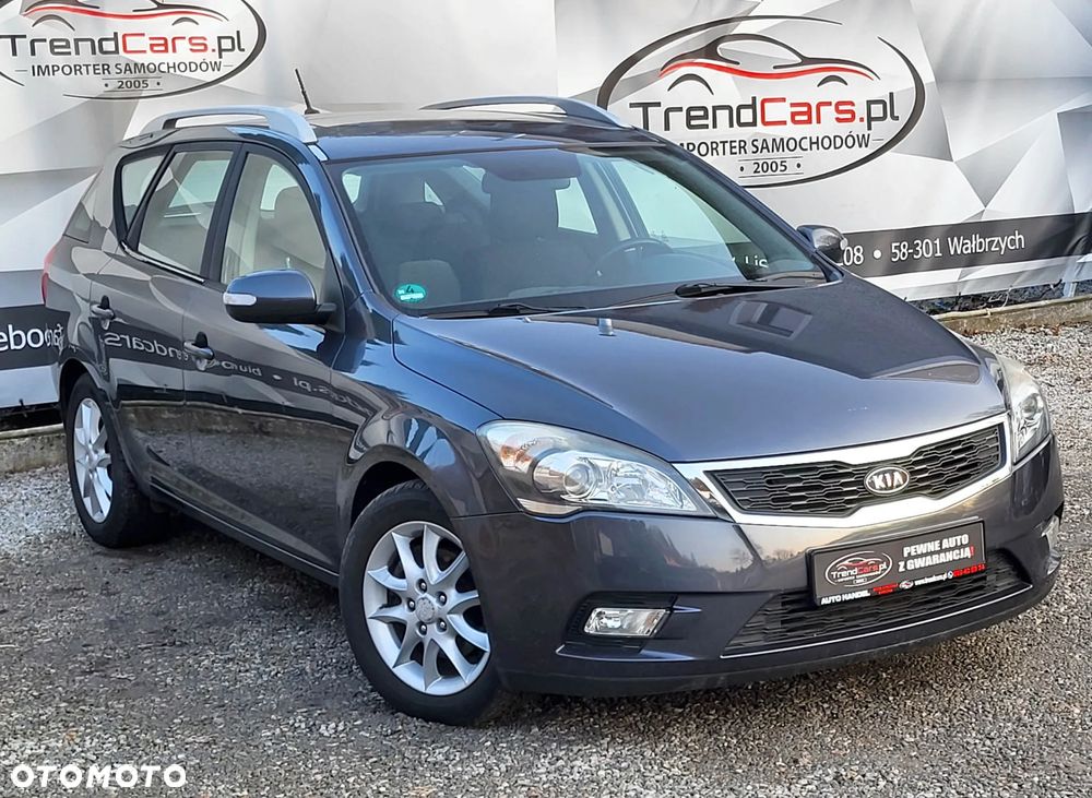 Kia Ceed 1.6 CVVT Dream-Team Edition - 1