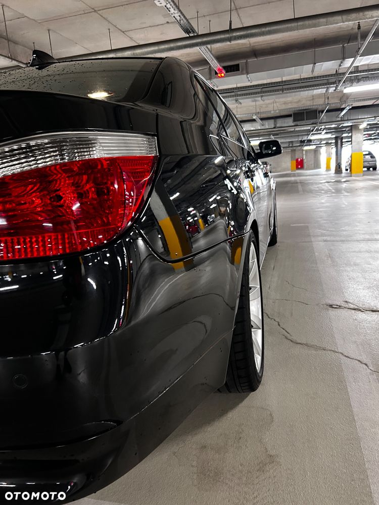 BMW Seria 5 550i Sport-Aut Edition Exclusive - 19