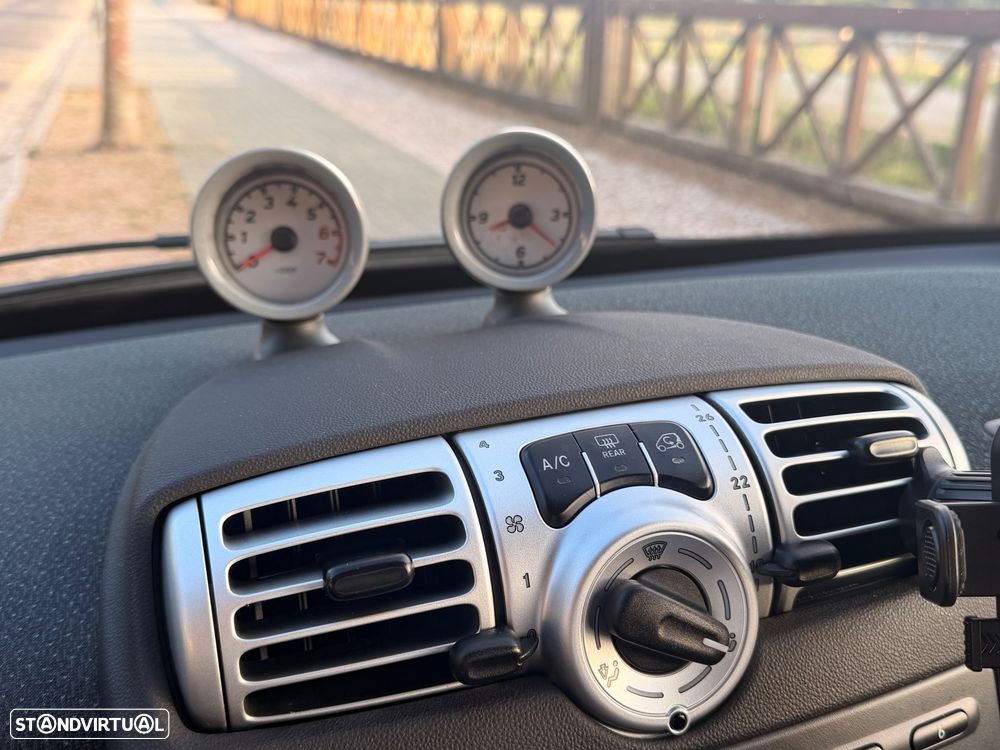 Smart ForTwo Coupé 1.0 mhd Passion 71 - 17