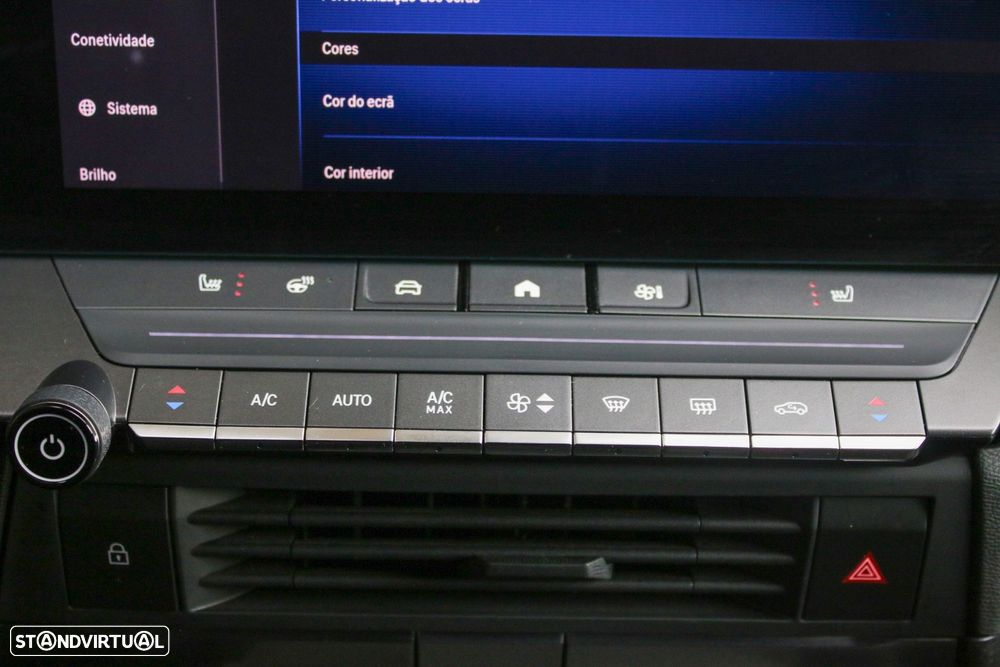 Opel Astra 1.2 T GS Line S/S - 16