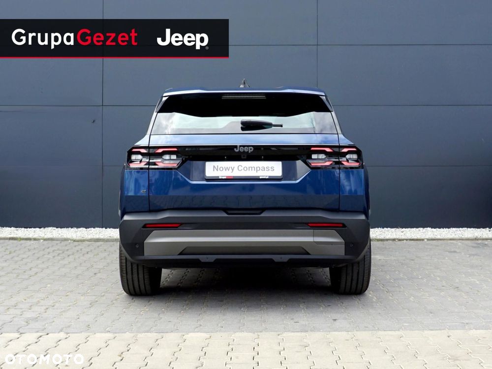 Jeep Compass - 11