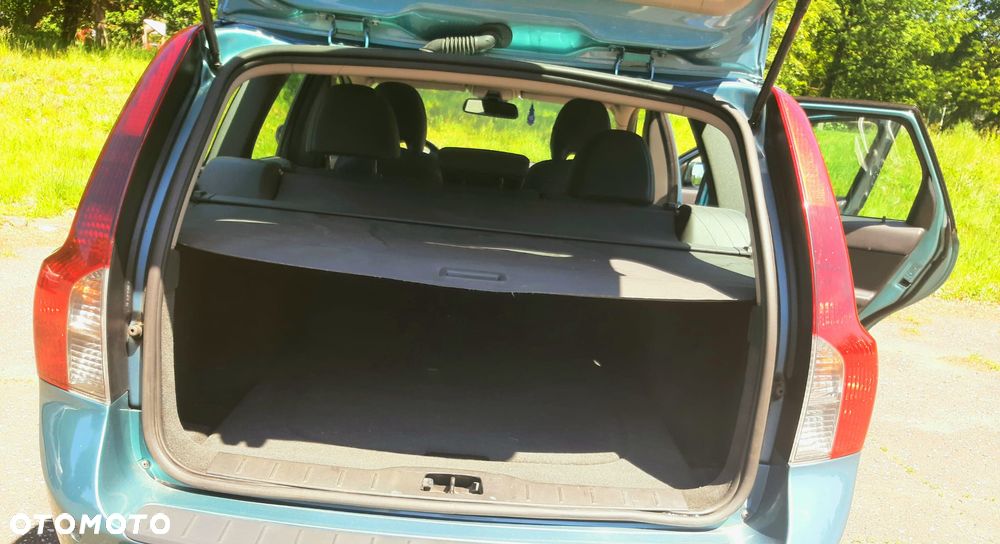 Volvo V50 1.6D - 15
