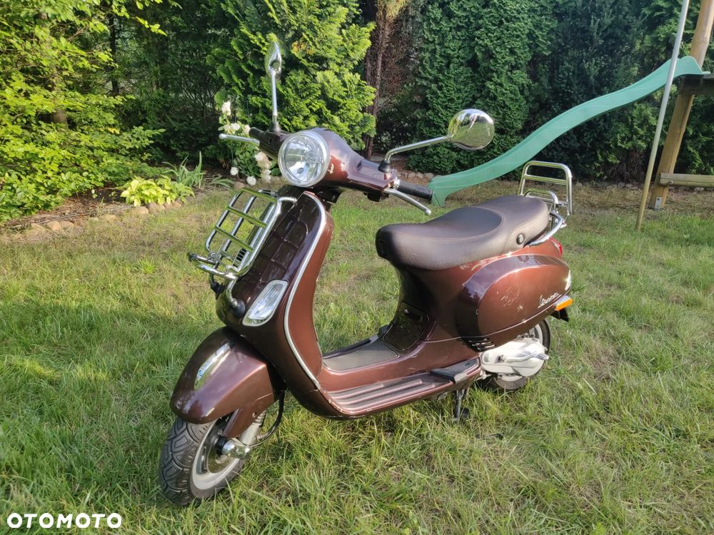 Piaggio Vespa - 1