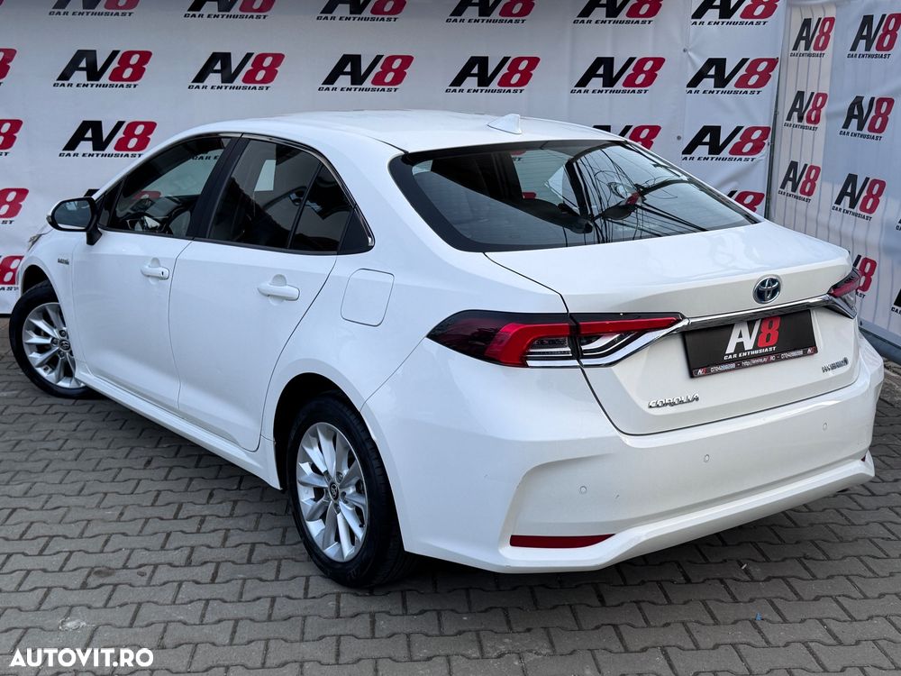 Toyota Corolla 1.8 HSD Active - 3