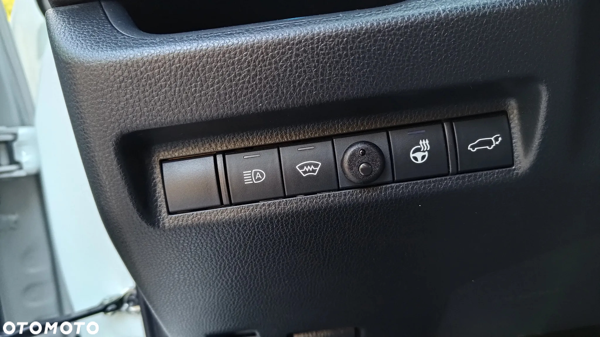 Toyota RAV4 2.5 Hybrid Selection 4x2 - 18