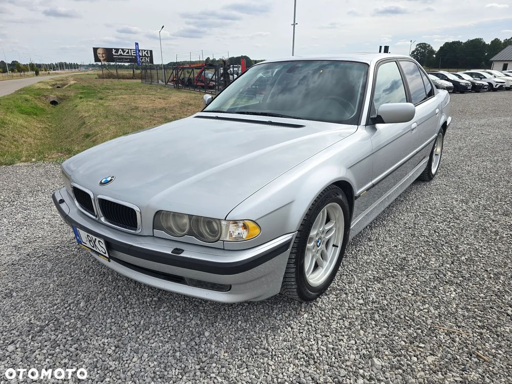 BMW Seria 7 - 2
