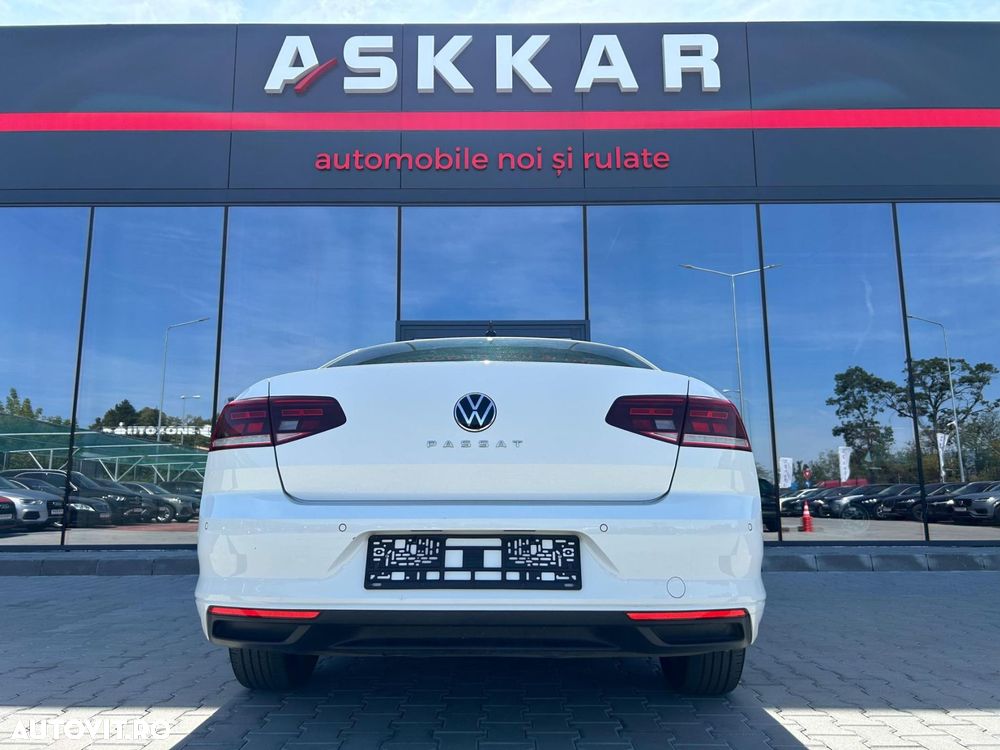 Volkswagen Passat 2.0 TDI DSG Comfortline - 6