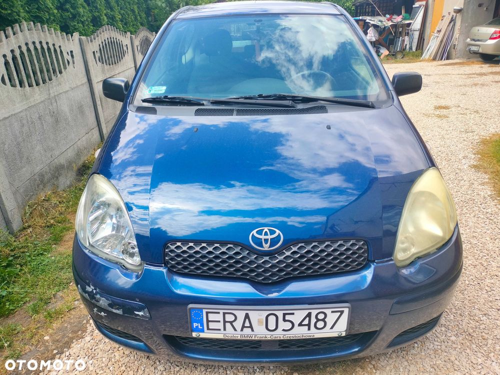 Toyota Yaris - 2
