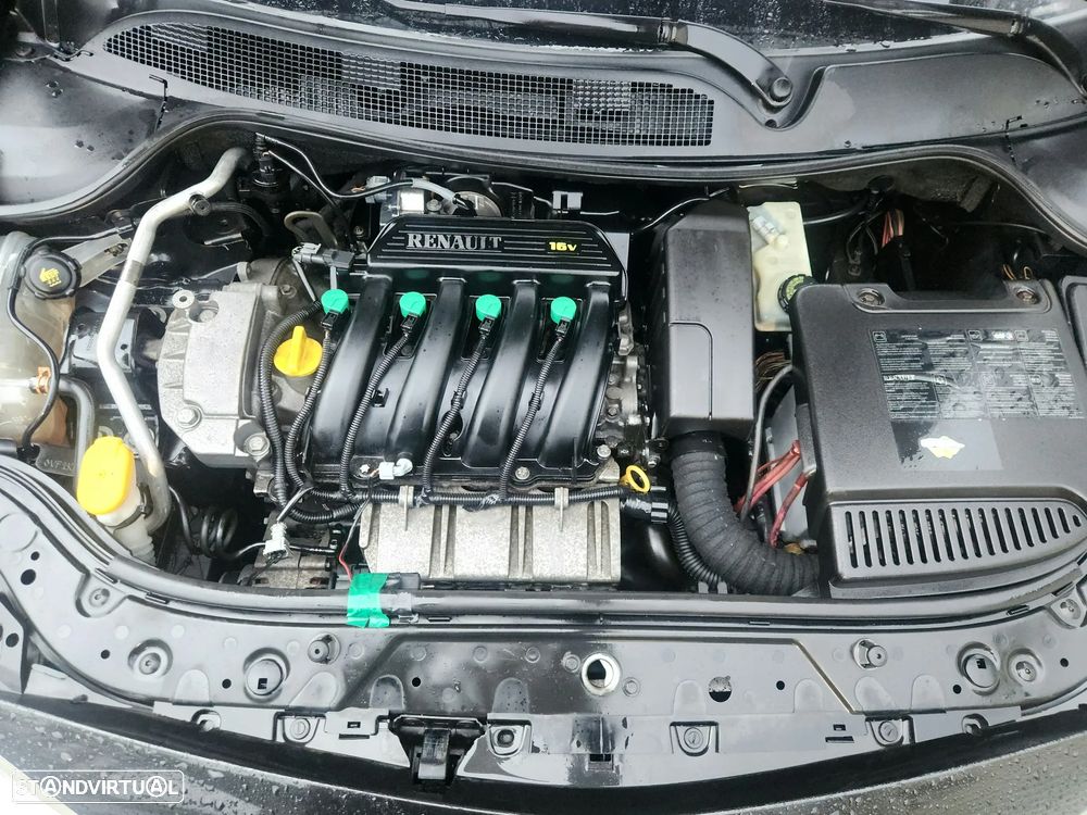 Renault Mégane Break 1.4 L Privilége - 14