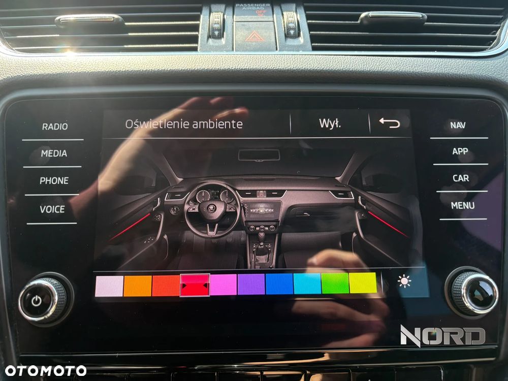 Skoda Octavia 2.0 TDI 4x4 Style DSG - 25