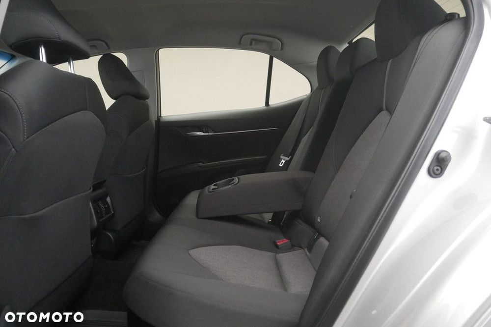 Toyota Camry 2.5 Hybrid Comfort CVT - 15