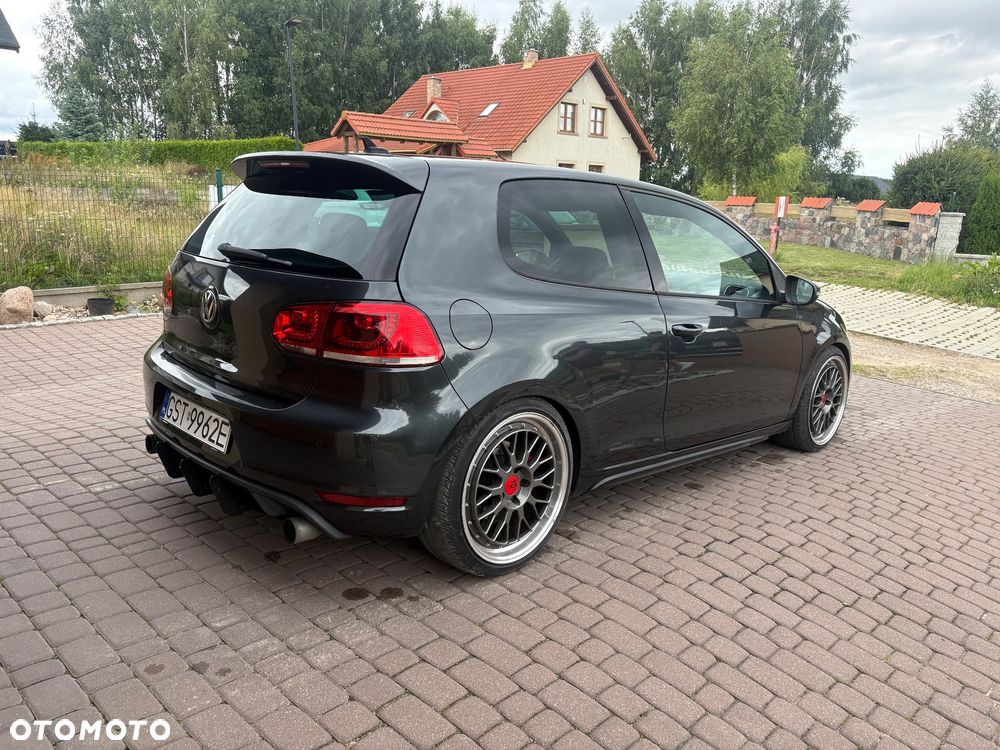 Volkswagen Golf 2.0 TSI GTI - 10