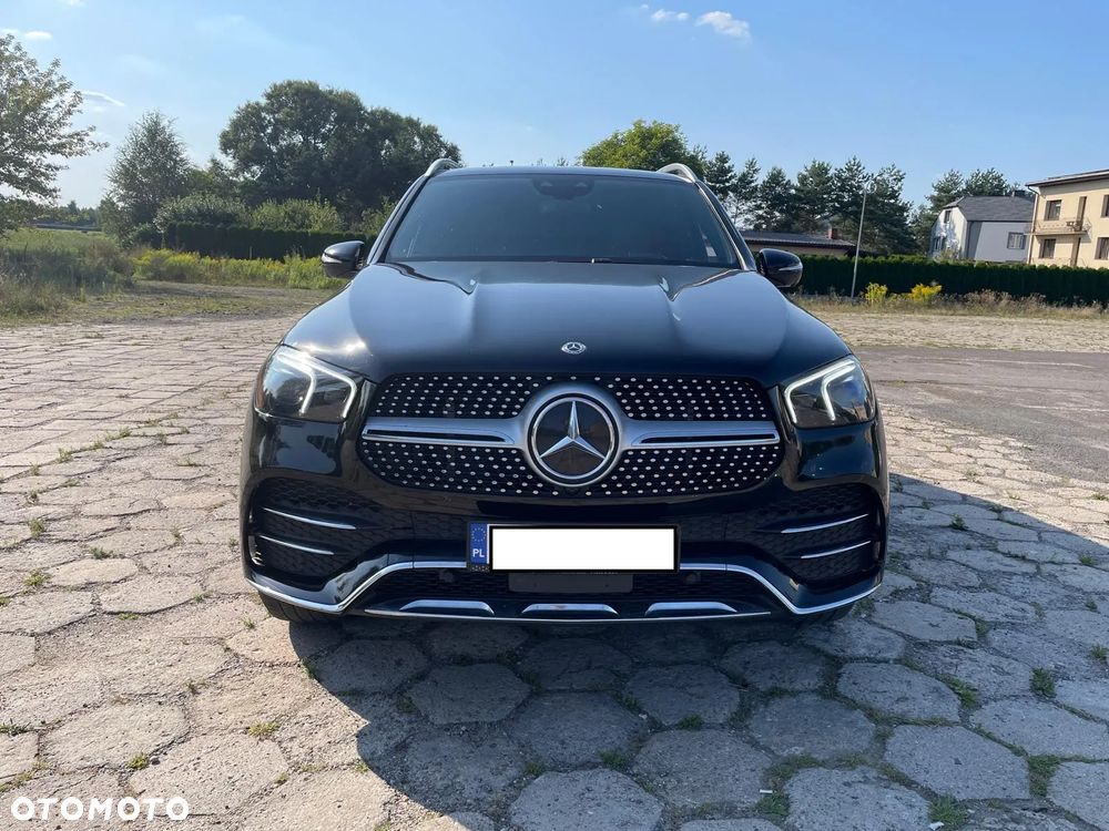 Mercedes-Benz GLE - 1