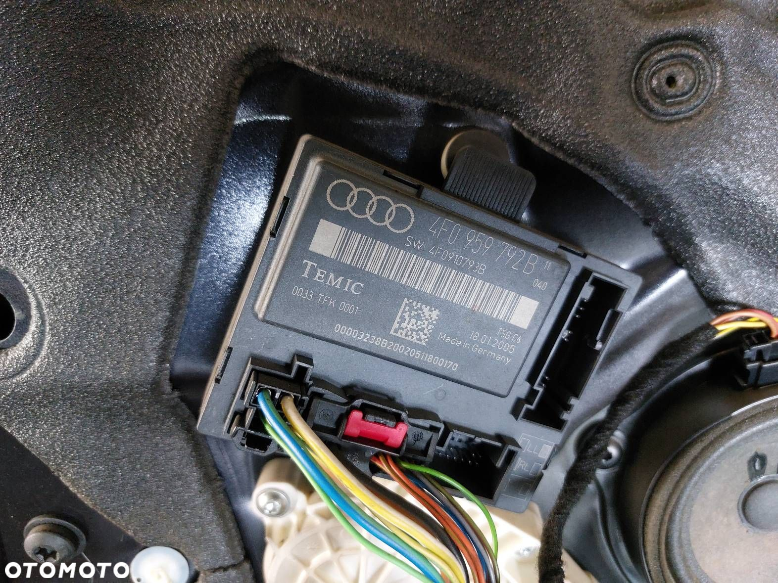DRZWI KOMPLETNE PRAWY PRZÓD AUDI A6 C6 LZ7Q - 5
