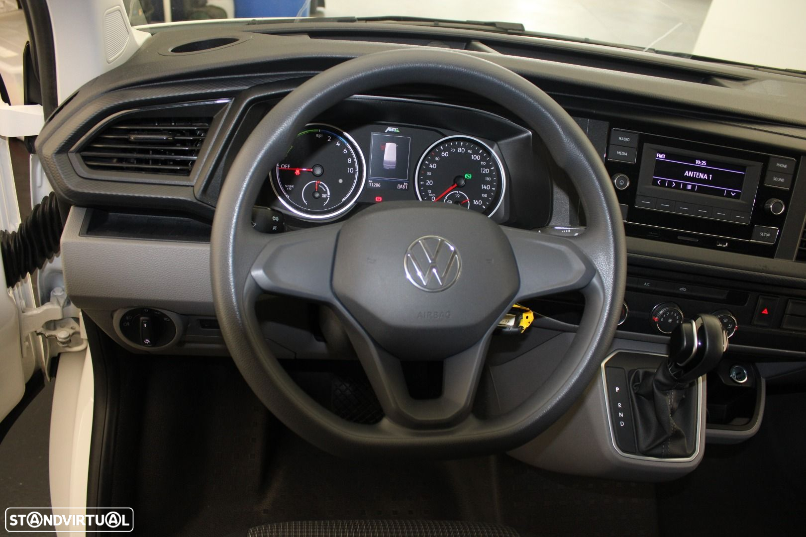 VW TRNASPORTER 6.1 ABT-E - 11