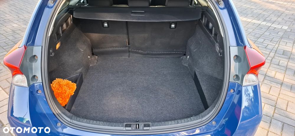 Toyota Auris - 14
