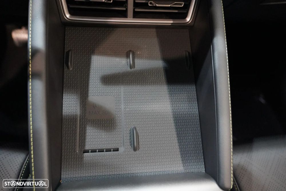 BYD Atto 2 1.5 DM-i Boost - 11