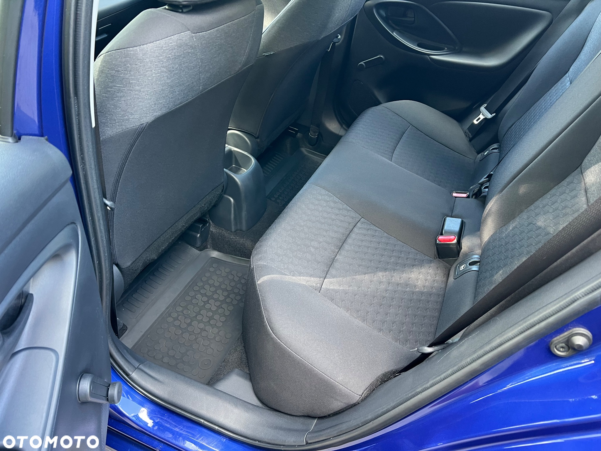 Toyota Yaris 1.5 Comfort - 19
