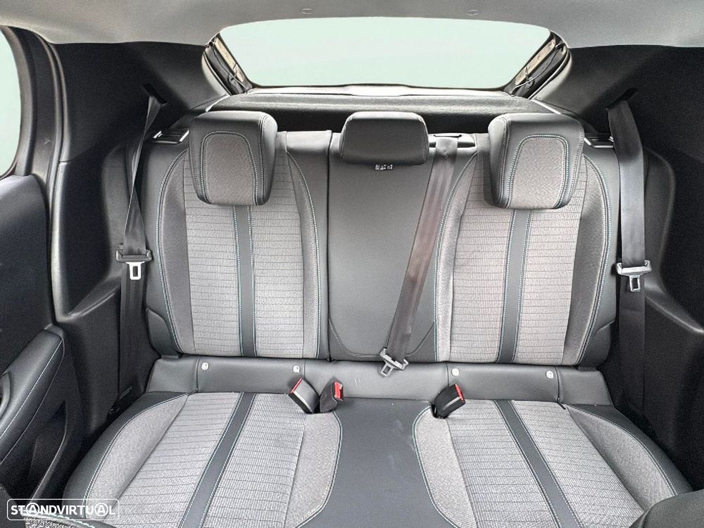 Peugeot 208 1.2 PureTech Style - 17