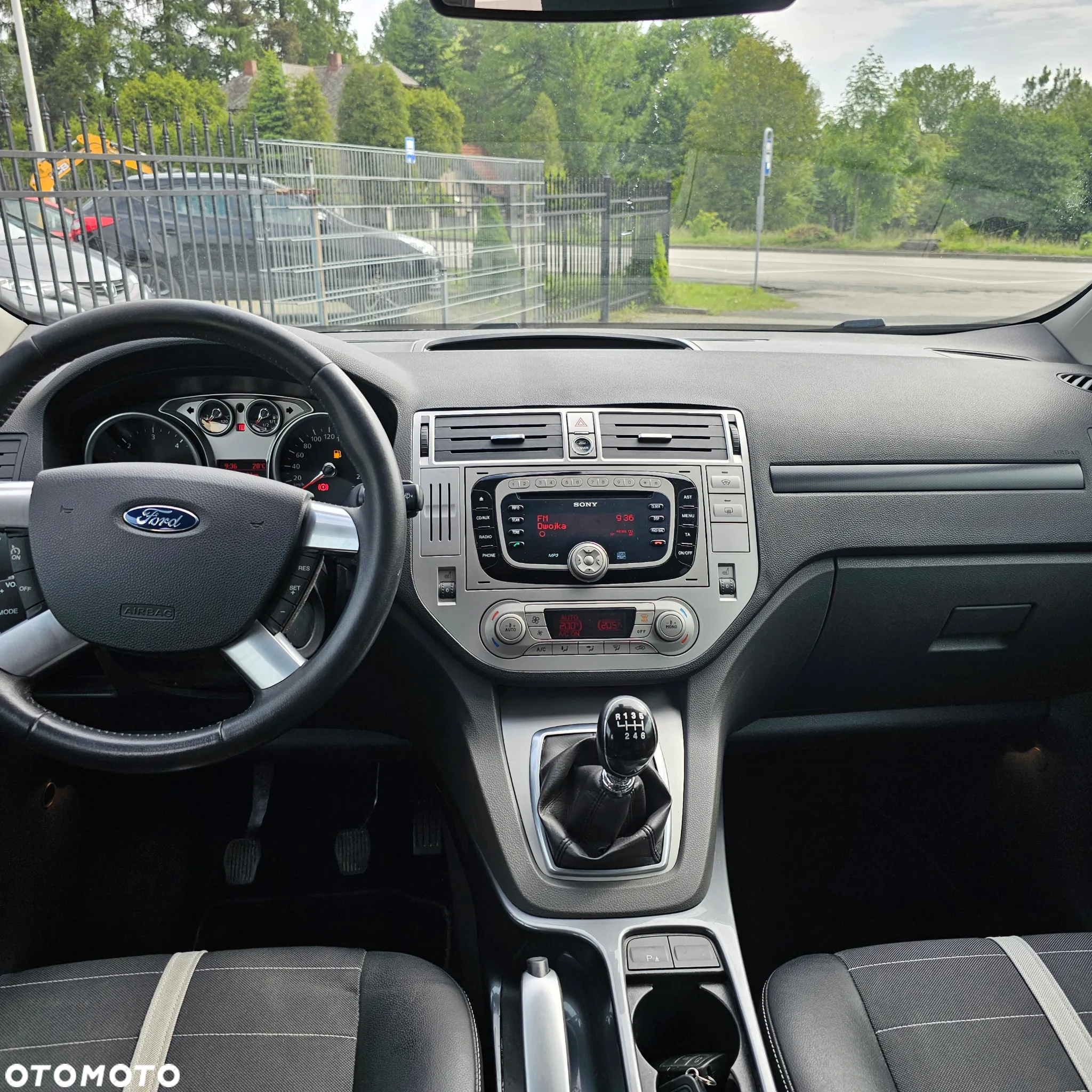 Ford Kuga 2.0 TDCi Titanium S - 3